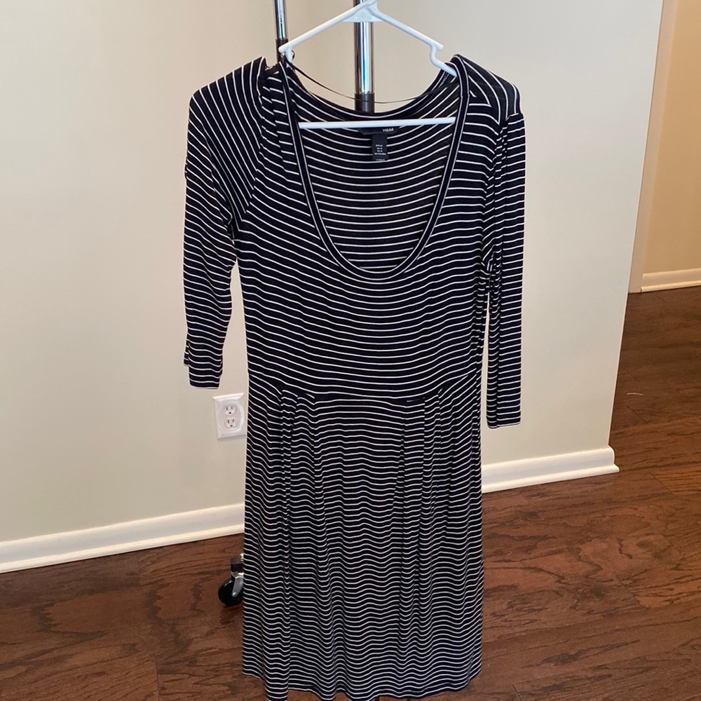 H&H striped dress size US 10